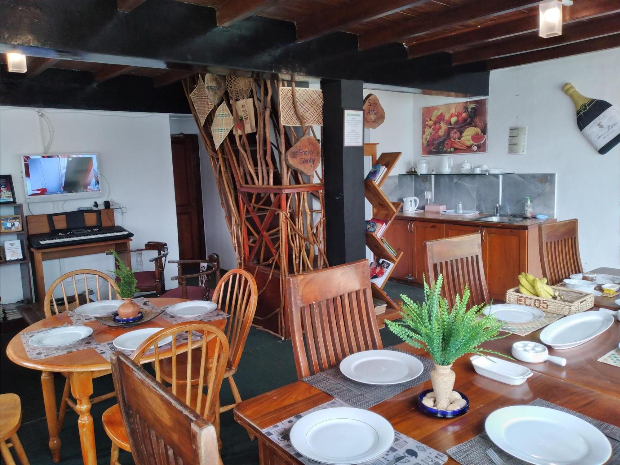 Eco Creations Wooden Cottage นูวาราเอลิยา ภายนอก รูปภาพ